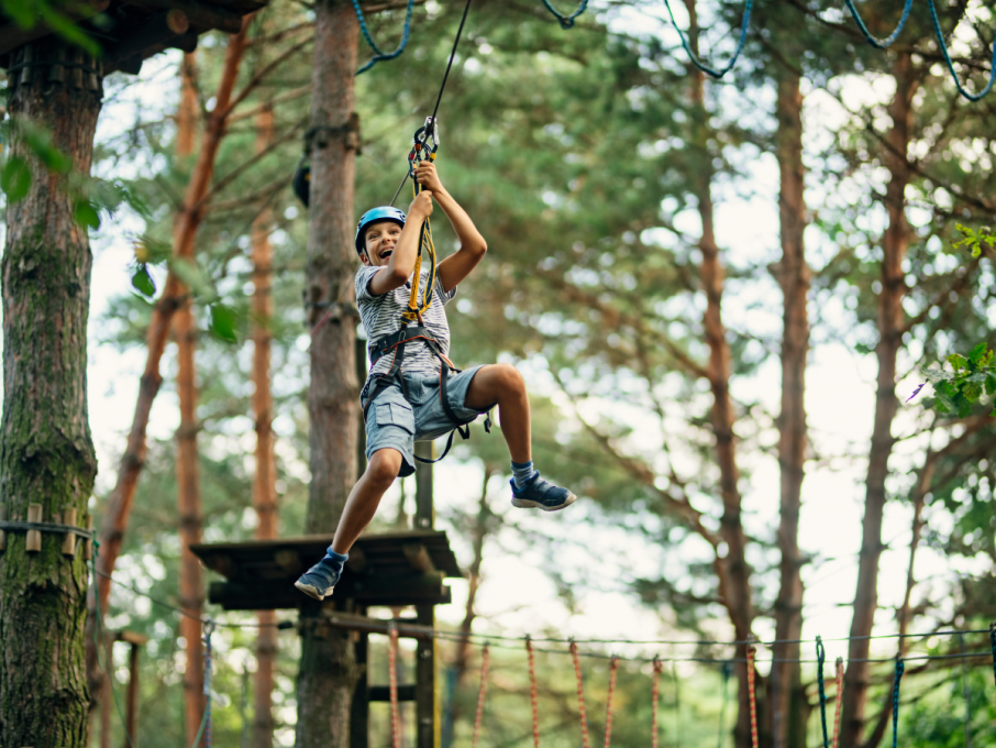 Zipline-line-operator Zipline Operator
